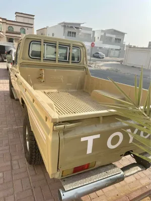 2002 تويوتا لاند كروزر بيك اب VXR