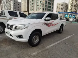 2016 Nissan Navara S