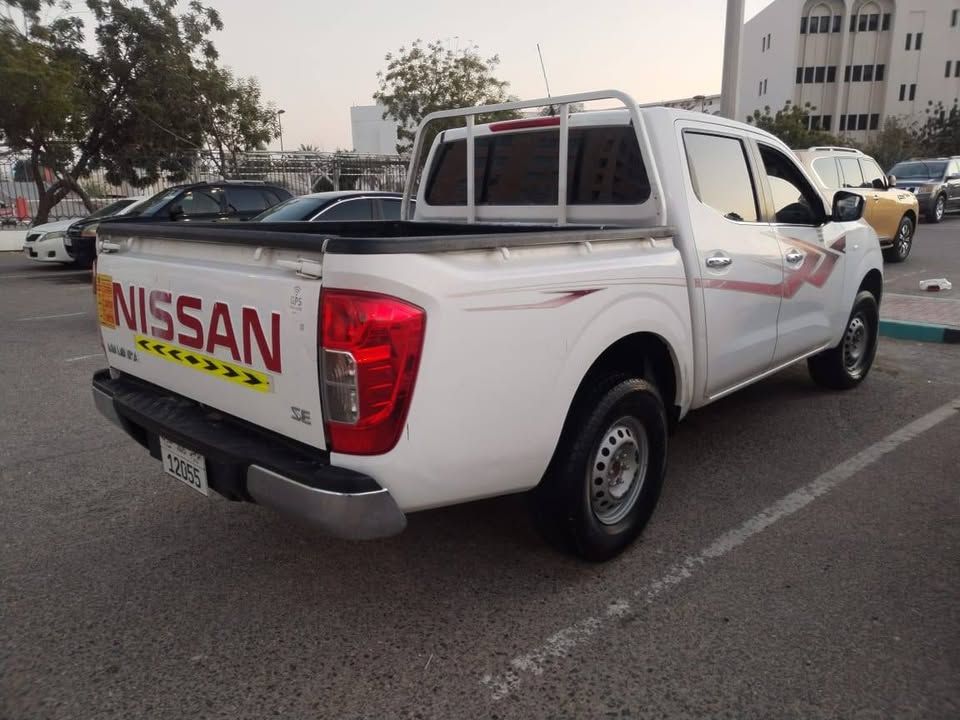 2016 Nissan Navara S