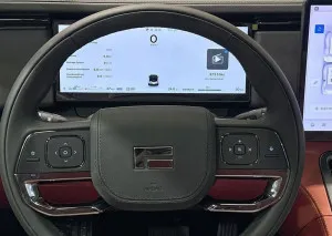 2025 روكس ٠١