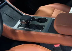 2025 روكس ٠١