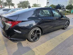 2021 Hyundai Elentra Limited
