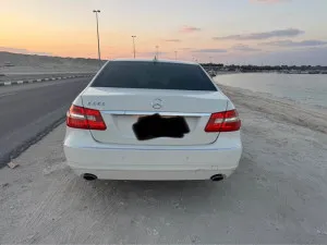 2011 مرسيدس-بنز الفئة - E E300 4Matic