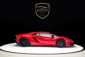 2017 لامبورجيني أفندايتر SV