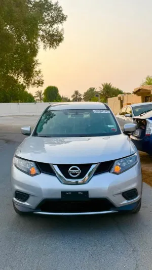 2019 نيسان روج SL
