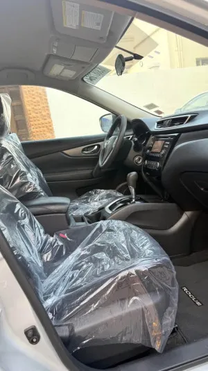 2019 نيسان روج SL
