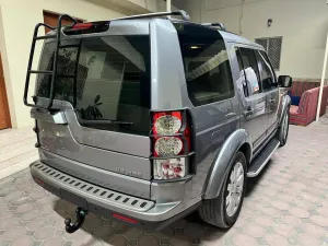 2012 لاند روفر آل آر٤ HSE