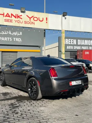 2019 كرايسلر ٣٠٠ S