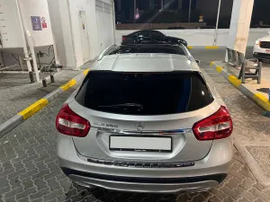 2017 مرسيدس-بنز GLA - جي ال اي GLA250