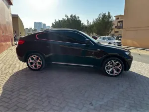 2011 بي أم دابليو اكس - 6 M
