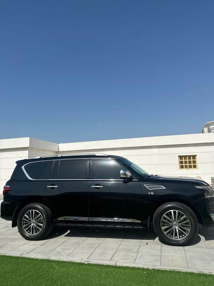 2013 Nissan Patrol LE Platinum city