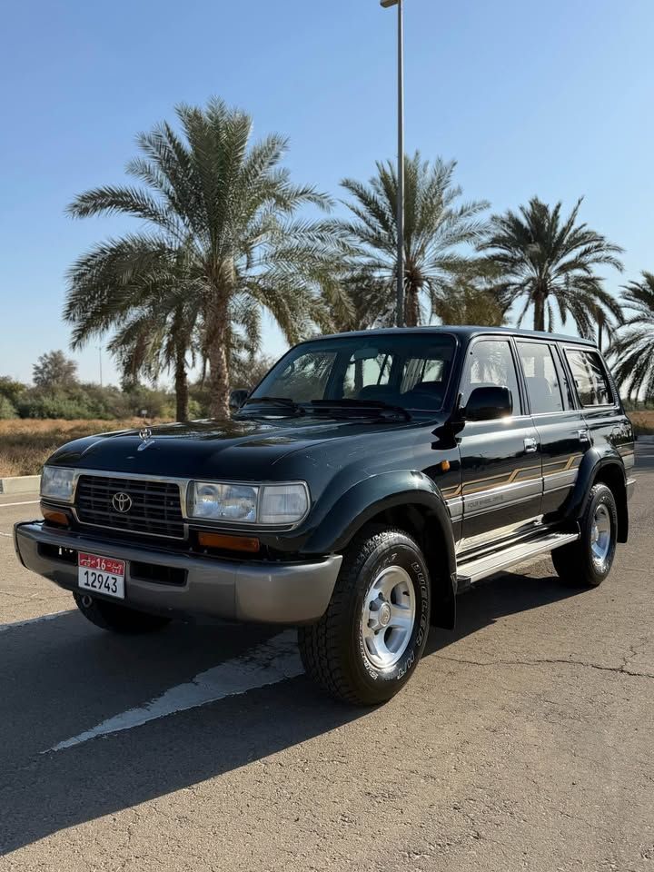 1997 Toyota Land Cruiser GXR