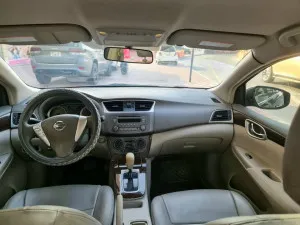 2015 نيسان سنترا SV