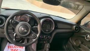 2017 ميني كوبيه One