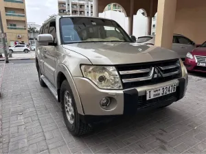 2008 ميتسوبيشي باجيرو GLX