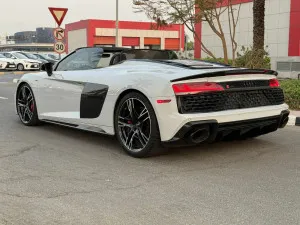 2020 اودي آر ٨ Spyder 4.2 FSI quattro V8