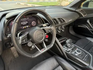 2020 اودي آر ٨ Spyder 4.2 FSI quattro V8