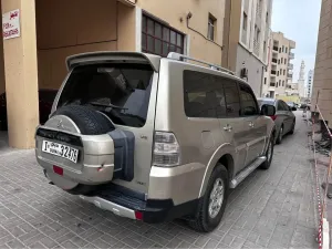 2008 ميتسوبيشي باجيرو GLX