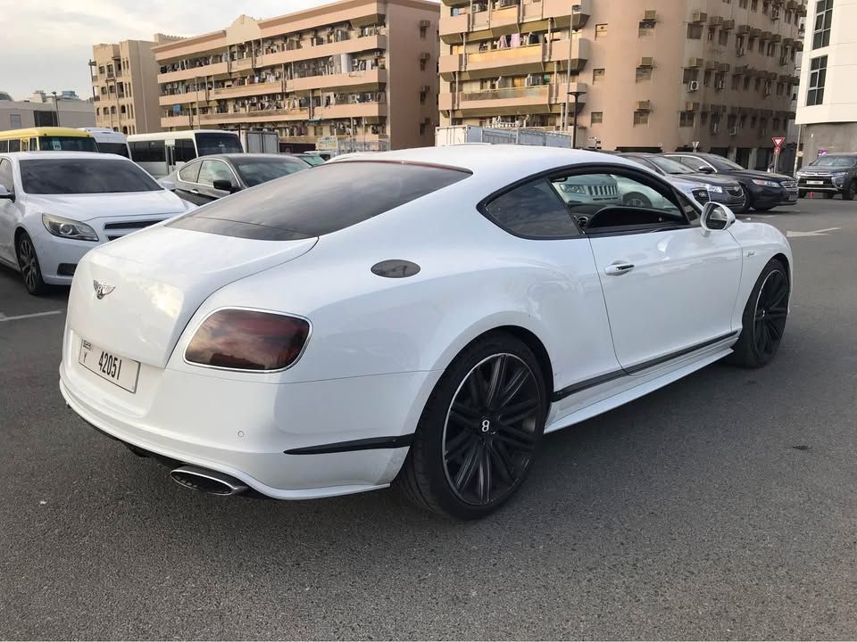 2015 بنتلي كونتيننتال GT ONYX
