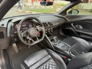 2020 اودي آر ٨ Spyder 4.2 FSI quattro V8