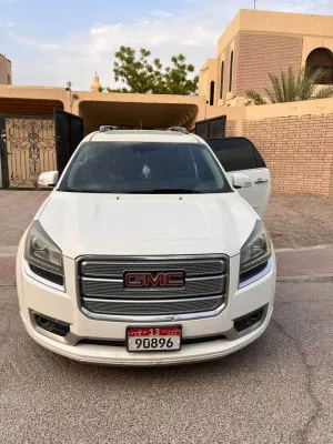 2014 جي أم سي أكاديا Denali