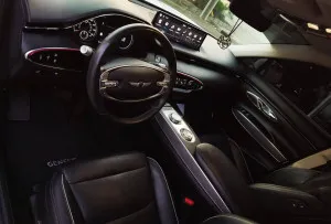2022 Genesis GV70 2.5T