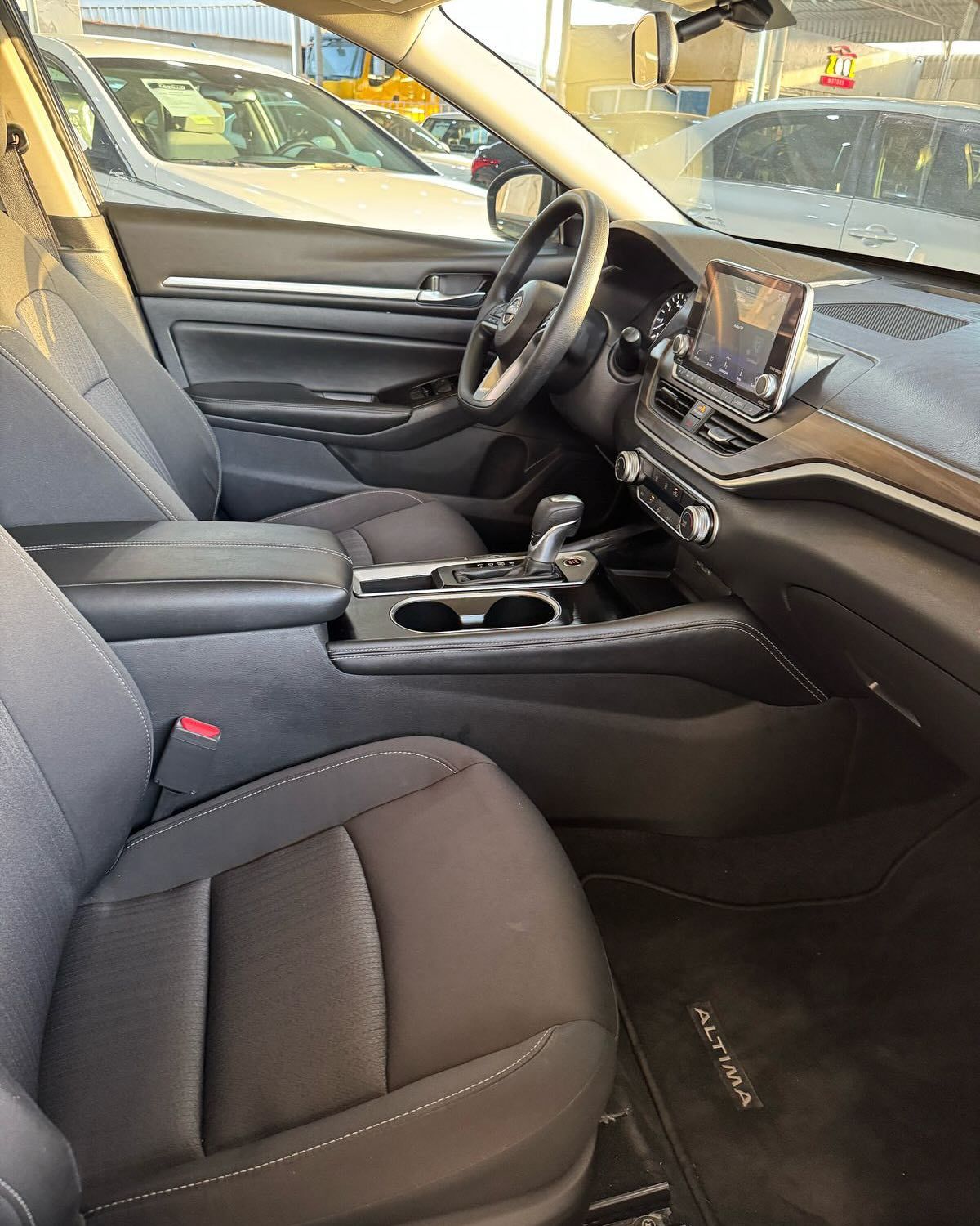 2023 Nissan Altima SV