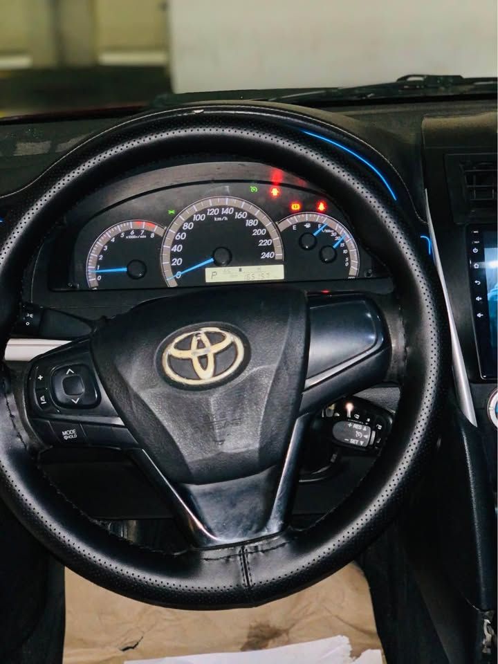 2016 Toyota Camry GLE