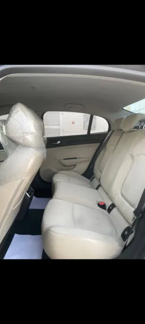 2018 Renault Megane E-Tech Equilibre