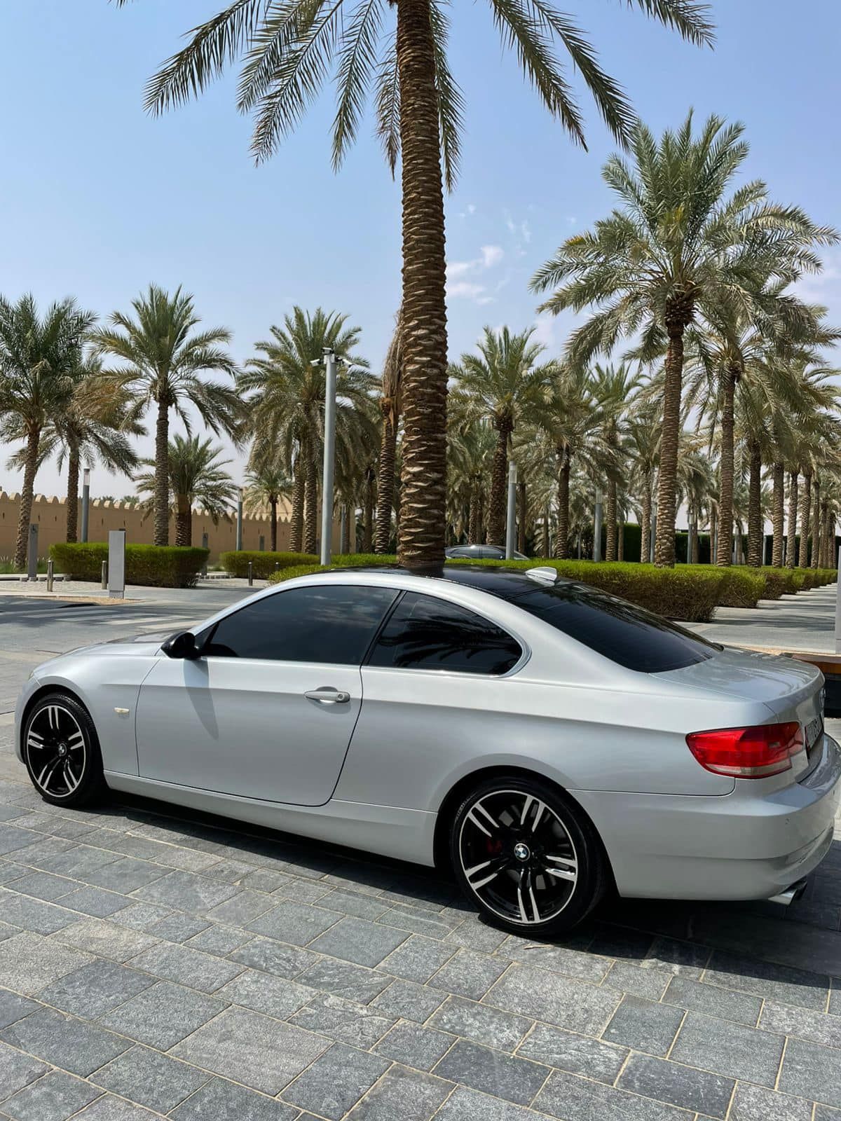 2007 بي أم دابليو الفئة - 3 320i
