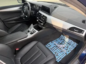 2019 BMW 5-Series 520i