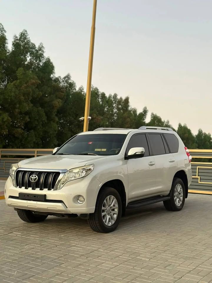 2017 Toyota Prado GX