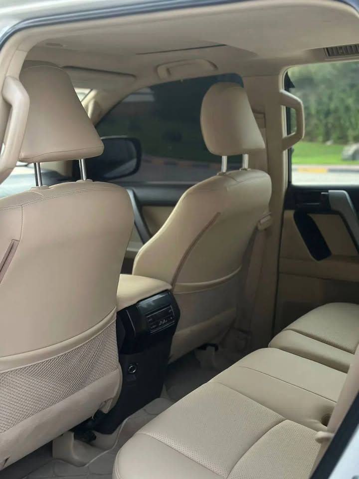 2017 Toyota Prado GX