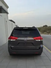 2011 Toyota Sienna XLE