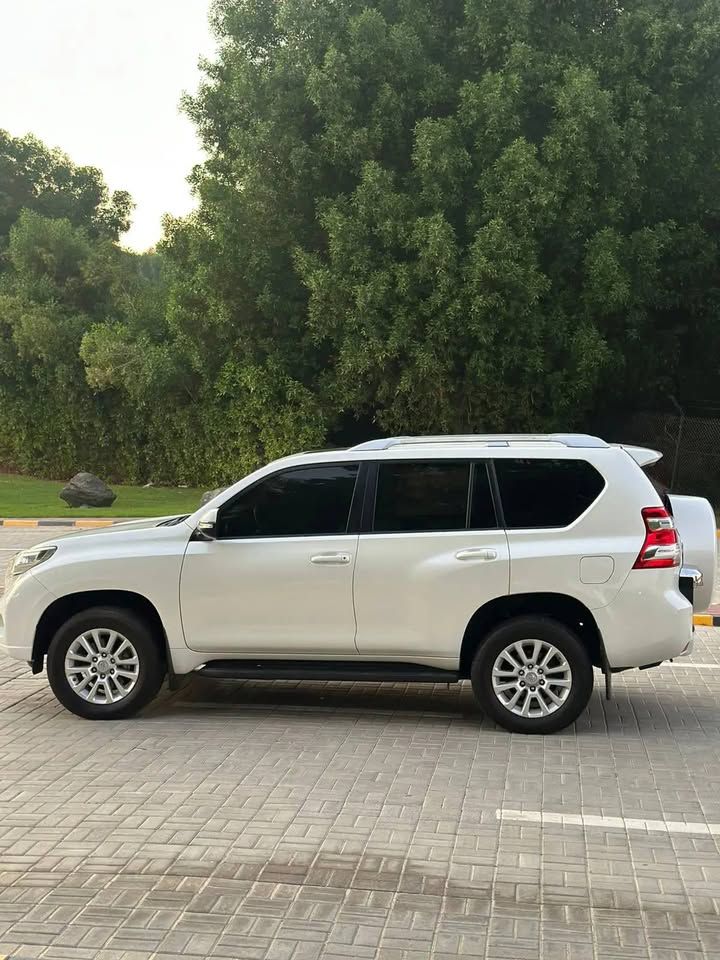 2017 Toyota Prado GX
