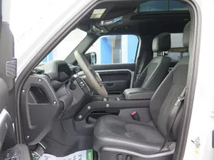 2023 Land Rover Defender