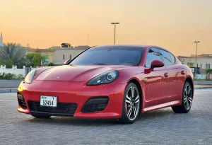 2013 بورش باناميرا GTS