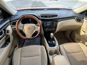 2015 نيسان اكس تريل ST