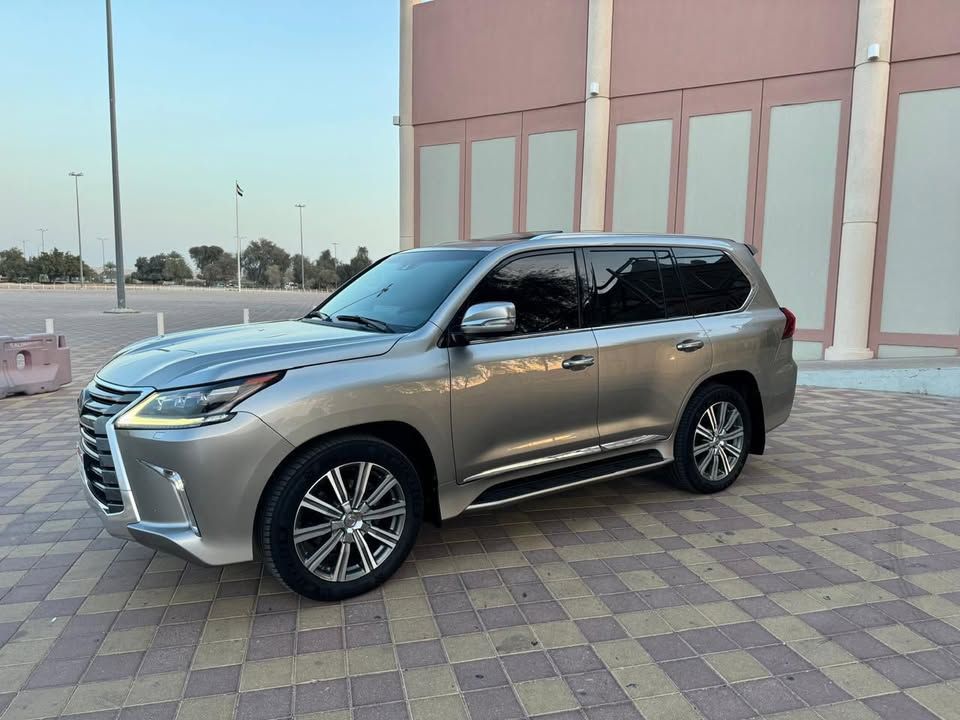 2017 Lexus LX 570