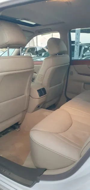 2004 Lexus LS 430