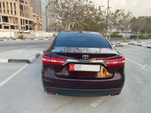 2013 تويوتا افالون Exclusive