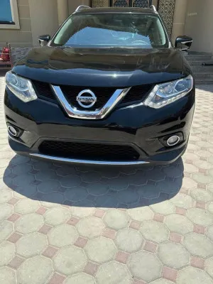 2016 نيسان روج SL