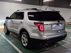 2014 فورد اكسبلورر Limited