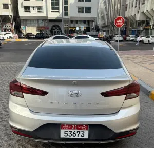 2019 Hyundai Elentra SE