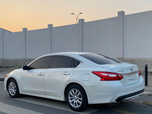 2016 Nissan Altima S