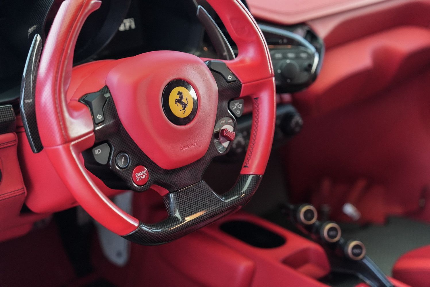 2014 فيراري 458 سبيشالي
