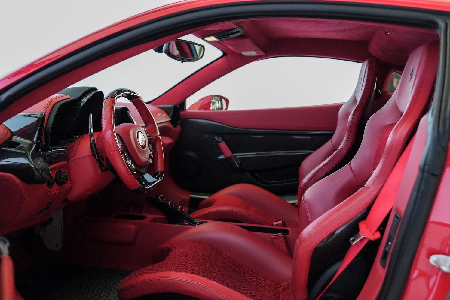 2014 فيراري 458 سبيشالي