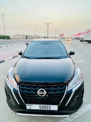 2023 Nissan KICKS S
