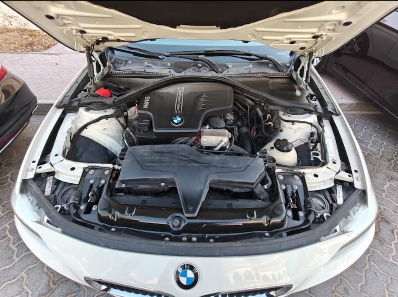 2014 بي أم دابليو الفئة - 3 320i
