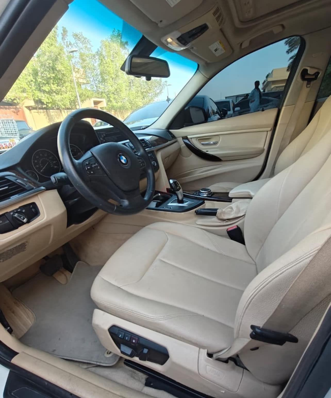 2014 بي أم دابليو الفئة - 3 320i